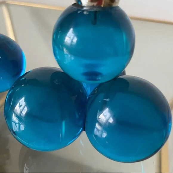 Pair of Retro Vintage Blue Lucite Grape Candle Holders - Picture 8 of 15